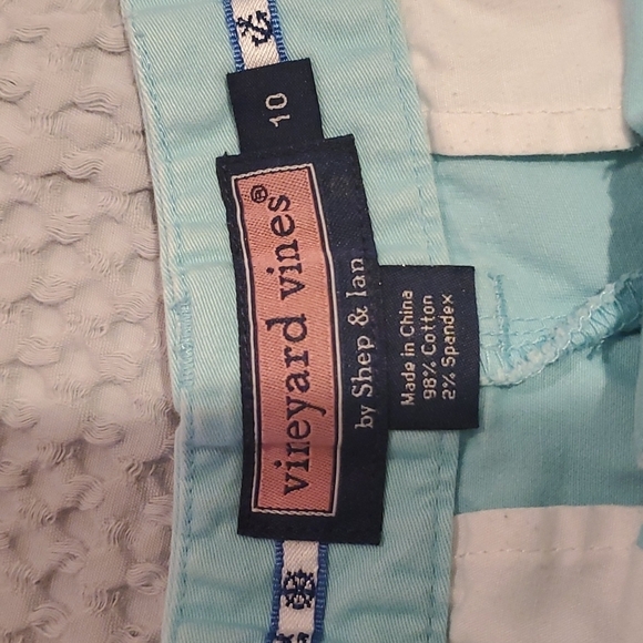 GIRL'S Vineyard Vines Shorts Size 10 (40) - Picture 3 of 3
